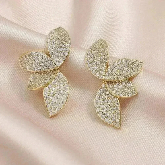 Women's Rakol Elegant Copper Irregular-Shaped Earrings - Picture 13 of 14